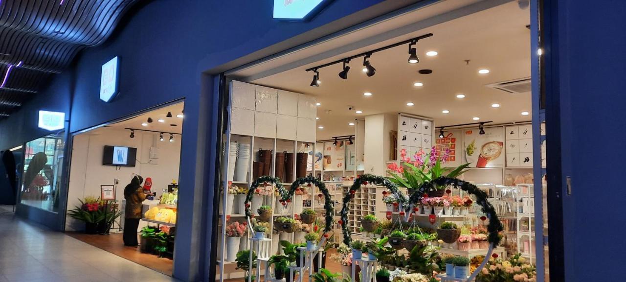 Arena Soho At Kozi Square Kuching Leilighet Eksteriør bilde